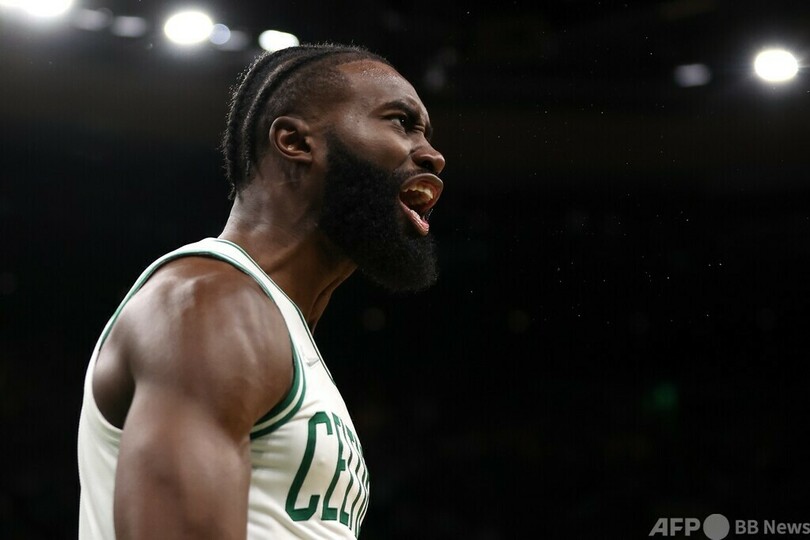 セルティックス快勝で2勝1敗 NBAファイナル