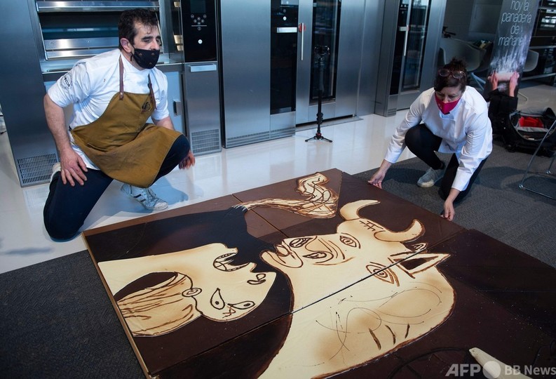 チョコレートの ゲルニカ 25日から展示へ スペイン 写真24枚 国際ニュース Afpbb News チョコレートの ゲルニカ 25日から展示へ スペイン 写真24枚 国際ニュース Afpbb News