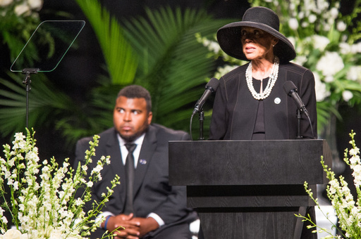 貴重品，モハメッド・アリの海外ブランド製，no付きオブジェの出品です！ 写真特集】伝説のボクサー、モハメド・アリ氏追悼式 写真16枚 国際