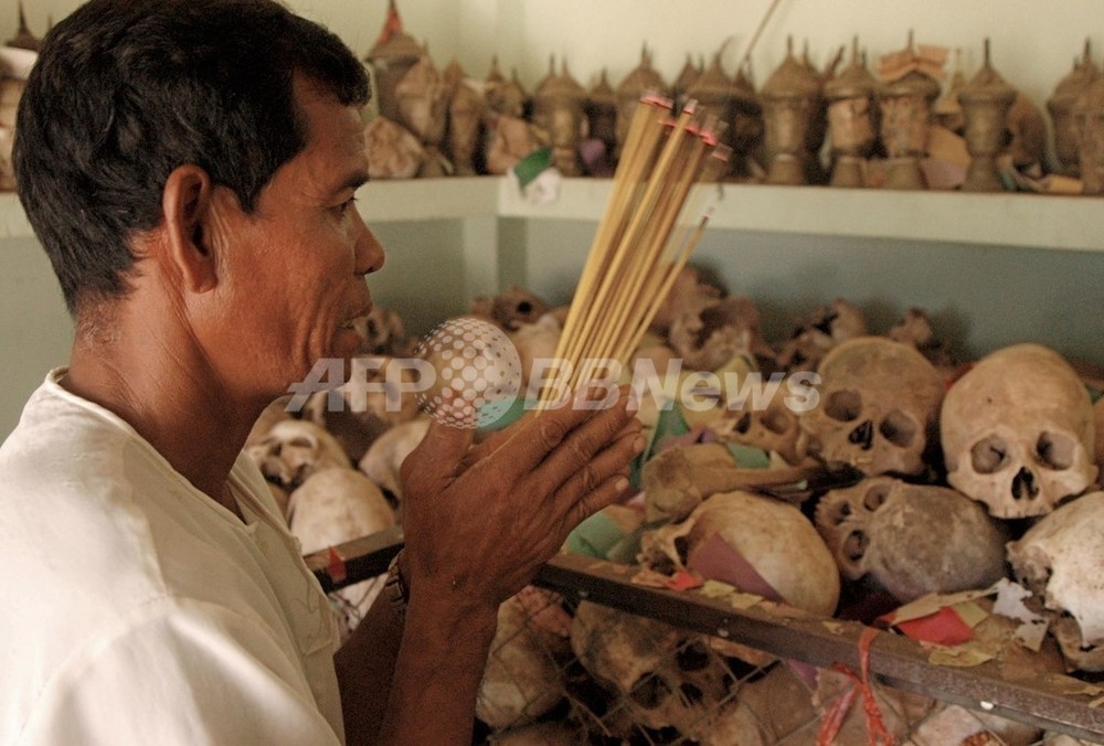 ポル ポト派虐殺犠牲者の遺骨は火葬せず 世論に反してフン セン首相 カンボジア 写真1枚 国際ニュース Afpbb News