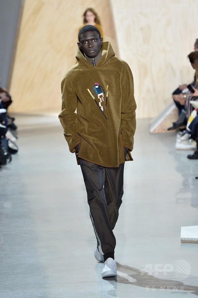 「ラコステ」16/17年秋冬コレクション