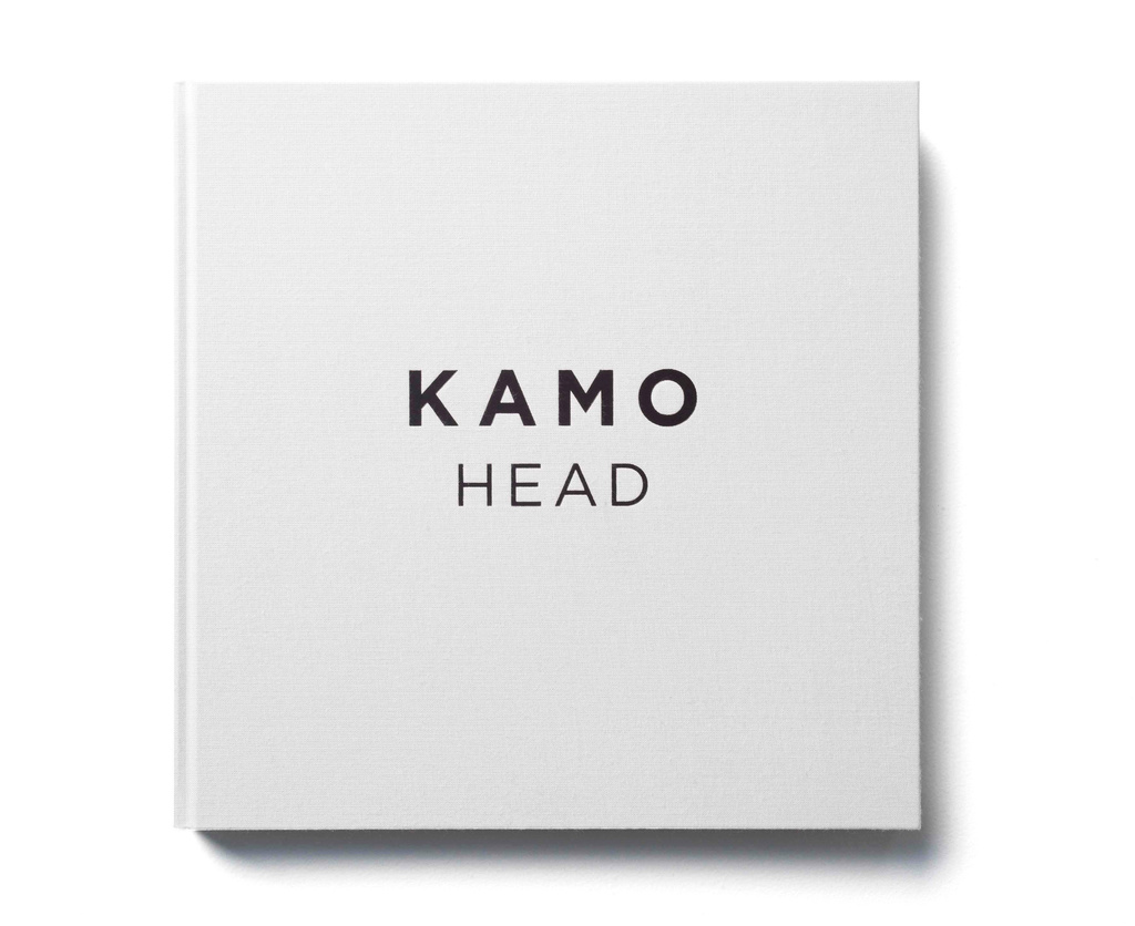 パリコレで活躍したヘア&メイクアップアーティスト加茂克也氏の作品集「KAMO HEAD」が発刊 パリコレで活躍したヘア&メイクアップアーティスト加茂克也氏の作品集「KAMO HEAD」が発刊