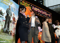 2007年10月27日、六本木ヒルズで開催された、映画『ゾンビーノ（Zombino）』のPRを行うゾンビに扮したモデル。(c)AFP/TOSHIFUMI KITAMURA