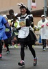 東京マラソン2015。仮装してレースに臨むランナー（2015年2月22日撮影）。(c)AFP/TOSHIFUMI KITAMURA
