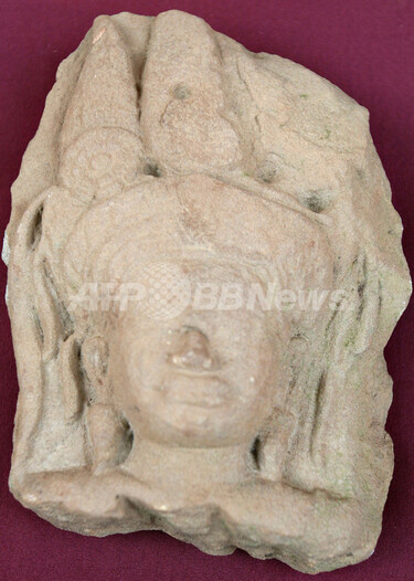クメール王朝時代の天女像、カンボジアに里帰り 写真3枚 国際ニュース