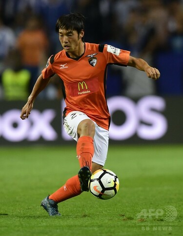 中島翔哉が強豪FCポルトから得点、チームは大敗喫する 写真5枚 国際