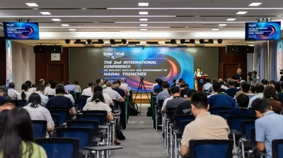 中国 世界の主要海溝8カ所で有人深海潜水科学調査を完了