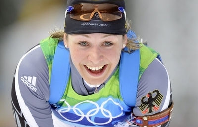 ノイナーが女子10キロ追い抜きで優勝、バンクーバー冬季五輪