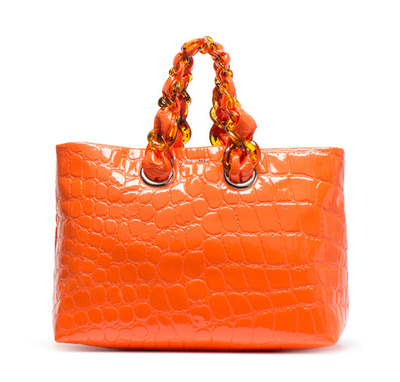 ミュウミュウ新作「ソヴァージュ バッグ」コレクション発表