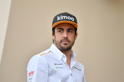 アロンソが古巣ルノーでF1復帰へ、英報道