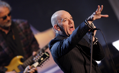 R.E.M.とローランド・ヴィラゾン、ドイツTV番組「Wetten, dass...?」に出演