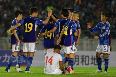 日本はミャンマーに5発大勝 中村と小川が2ゴール W杯予選