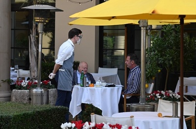 米LA郡、コロナ拡大で外出制限 12月20日まで3週間