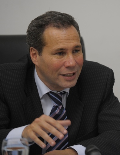 不審死の検事、大統領の逮捕状を作成していた アルゼンチン