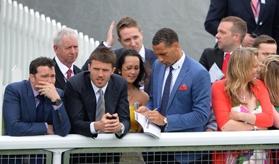 マンチェスター・ユナイテッドの選手が競馬観戦