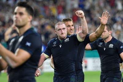 スコットランドがサモアに快勝、ボーナス獲得でW杯8強に望みつなぐ