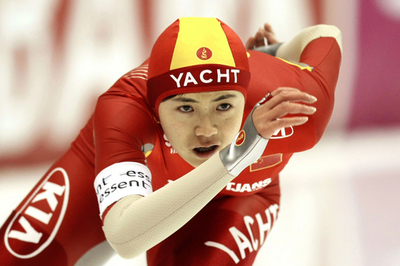 ワン・ベーシン 女子500メートルを制す