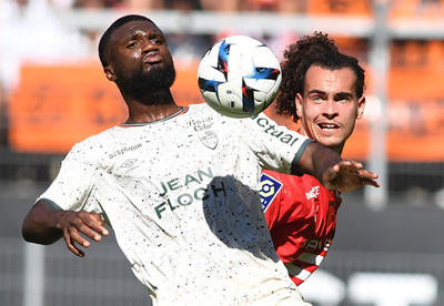 【今日の1枚】競り合う瞬間、フランス・リーグ1