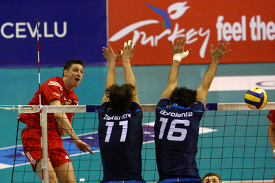 ポーランド男子 ストレートでイタリアを降し初白星