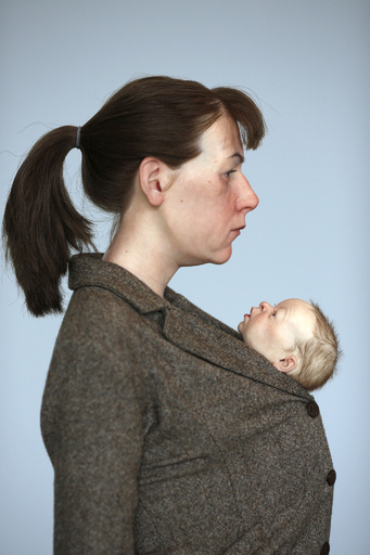 リアルすぎる！ロン・ミュエック氏の作品展 仏パリで