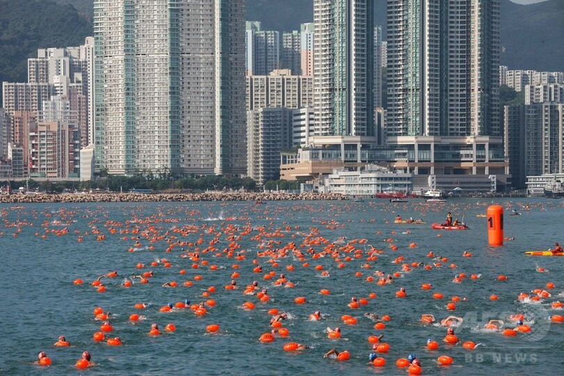 伝統の遠泳大会で男性が水死 女性1人が重体 香港