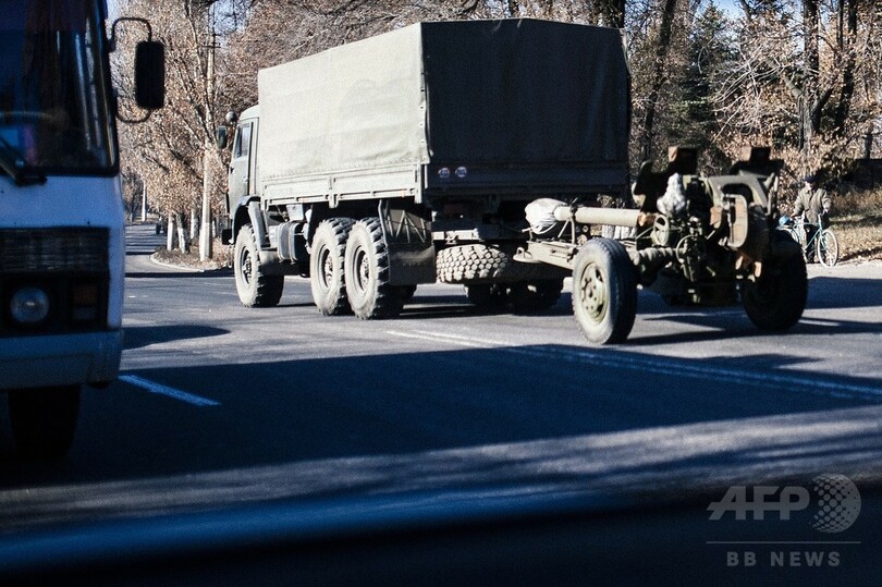 ウクライナ親露派、前線の戦力増強 砲撃激化で全面戦闘の恐れ