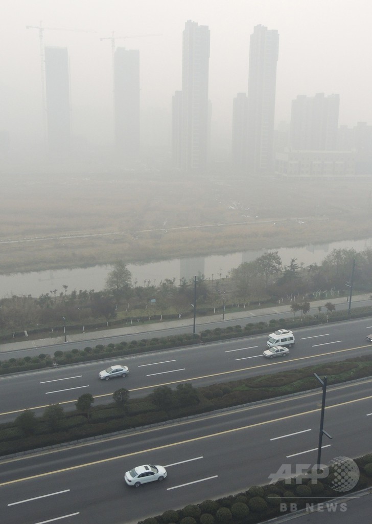 中国北部の大気汚染、危険レベルに PM2.5が基準の22倍