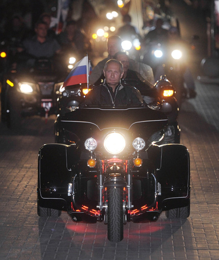 愛国心がモットー 露バイク集団 夜の狼たち アーバントライブ 1 写真10枚 国際ニュース Afpbb News