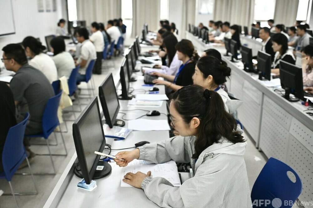 https://afpbb.ismcdn.jp/mwimgs/2/a/1000x/img_2a48765d139cdad7f1c818f3762a8bbf147748.jpg
