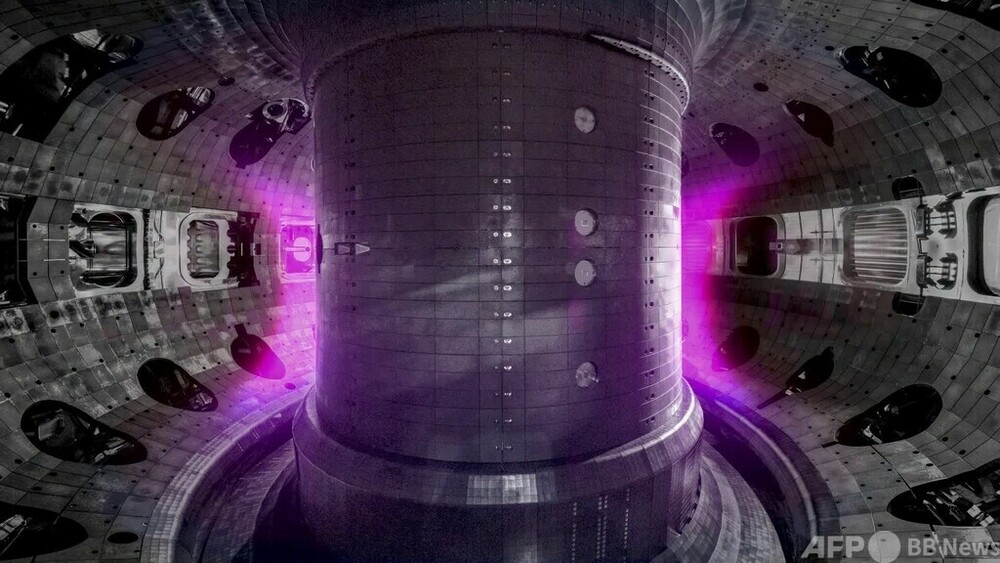 中国、エネルギーを生成する「人工太陽」を打ち上げた