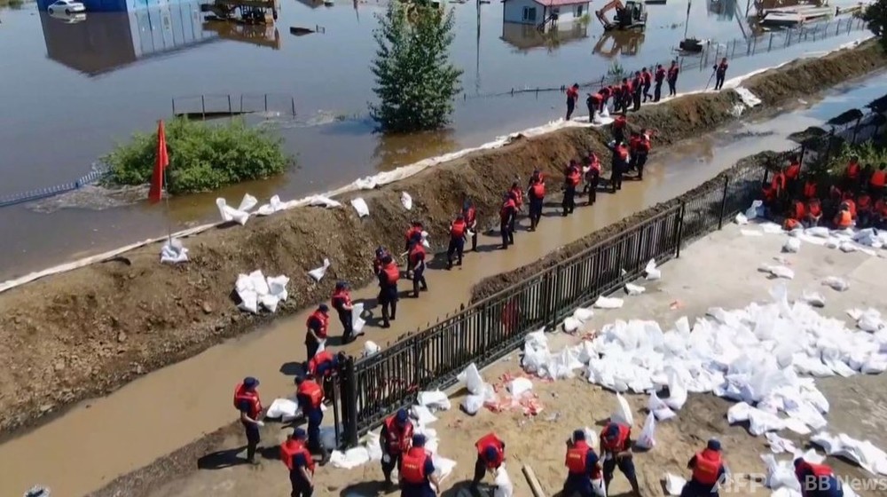 ä¸­å›½ã§æ²³å·17æœ¬ è­¦æˆ'æ°´ä½è¶…ãˆã‚‹æ´ªæ°´ãŒç™ºç