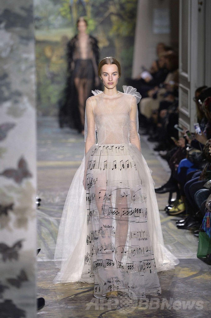 ＜14年春夏パリ・オートクチュール＞ヴァレンティノ