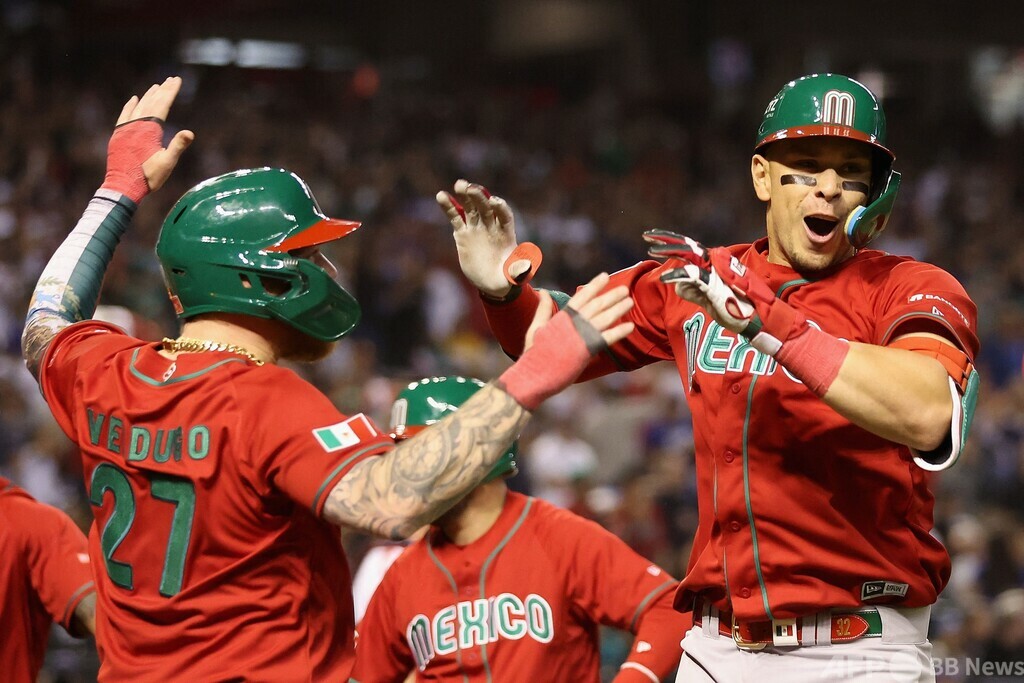 メキシコが米国に番狂わせ 王者に打ち勝つ WBC 写真4枚 ファッション