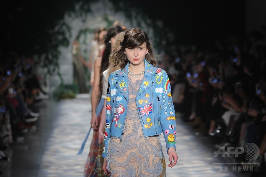 「ジェニー・パッカム」17/18年秋冬