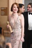 第74回ゴールデン・グローブ賞ミュージカル・コメディー部門で主演女優賞に輝いたエマ・ストーン。米カリフォルニア州ビバリーヒルズで（2017年1月8日撮影）。(c)AFP/Getty Images/Kevin Winter