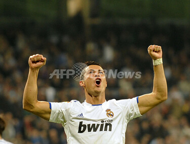 レアル・マドリード、ラシンに快勝 ロナウド4得点 写真6枚 国際