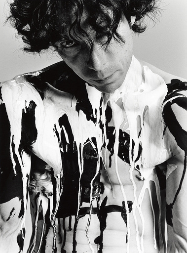 操上和美写真展「DEDICATED – 首藤康之」