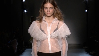 動画：秋冬トレンドのカギはスリーブのバリエーション