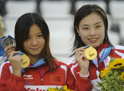 中国の呉敏霞／何姿組が3メートルシンクロ板飛び込み優勝、世界水泳