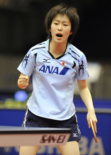 石川佳純 ユ・モンユを下し準々決勝進出、世界卓球
