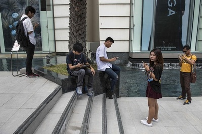 ポケモンGOの「ながら運転」を取り締まり タイ首都警