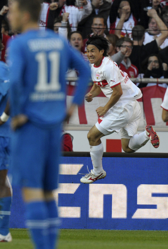 シュツットガルトの岡崎が決勝点、好調バイエルンは4発快勝