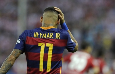 ネイマール、脱税容疑で57億円の資産凍結