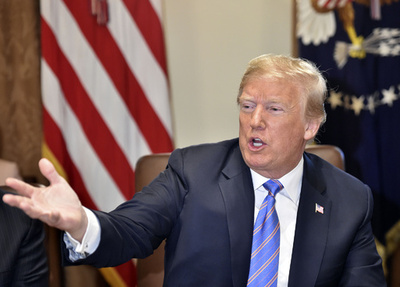 トランプ氏「中国とEUが為替操作」 対中関税、全商品に拡大も