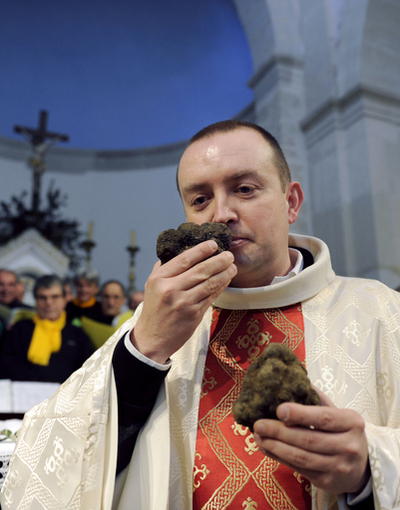 トリュフを持って教会に行こう！