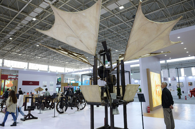 中国が新鋭「オーニソプター」を開発