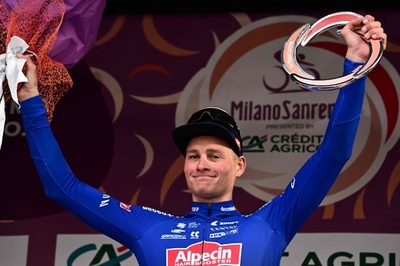 ファン・デル・プールがミラノ～サンレモ制覇、祖父に肩並べる