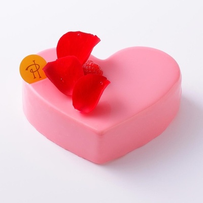 「ピエール・エルメ・パリ」ハートがいっぱいのホワイトデー