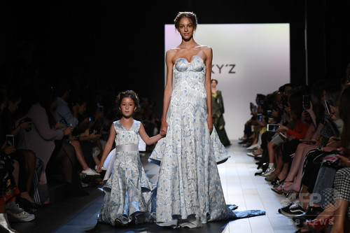 Nyファッションウィークで飛躍する中国人デザイナー 理想と現実 写真5枚 ファッション ニュースならmode Press Powered By Afpbb News