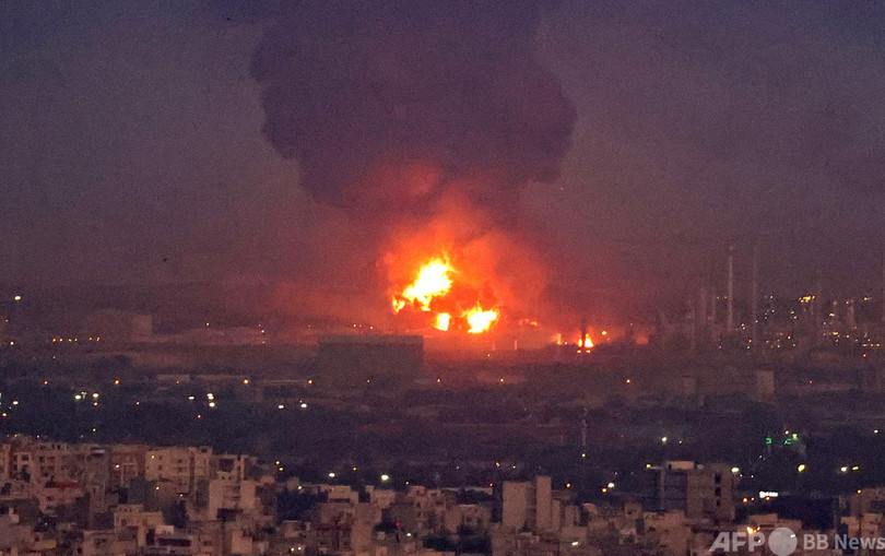 製油所で大規模火災 イラン首都、液化ガス漏えいで
